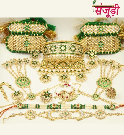 green kundan jewelry set